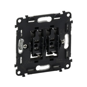 Legrand 752028 Переключатель двухклавишный Valena Life